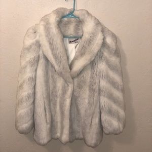 Vintage Donnybrook Made in USA Faux Fur coat